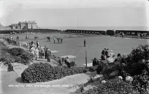Bowling Prints: Bowling at White Rock