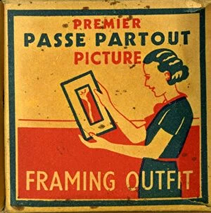 Images Dated 17th March 2017: Box cover design, Passe Partout Picture Framing Outfit