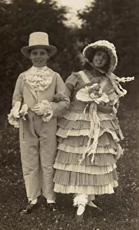 Images Dated 8th April 2017: Boy and girl in historical fancy dress costume
