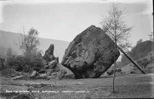 Boulders Prints: The Boyder Stone