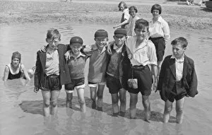 Summer Gallery: Boys Club, children at Burnham Beaches, 1934
