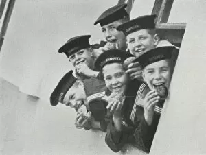 Exmouth Gallery: Boys Eating, Training Ship, Exmouth, Grays, Essex