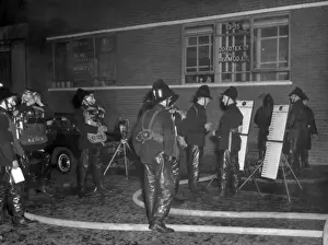 Points Prints: Breathing apparatus control point at scene of fire