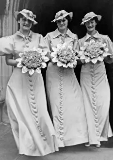 Bouquets Collection: Three bridesmaids