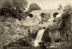 Images Dated 27th September 2019: Bridge at Buncrana, County Donegal, Ireland