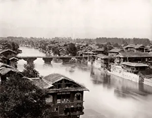 Bridge over the River Jhelum, Srinagar, Kashmir, India, c. 1890 s