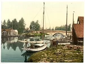 Images Dated 8th May 2012: Bridge, Wroxham, England