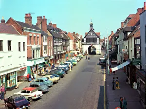 Bridgnorth - Town Hall and High Street