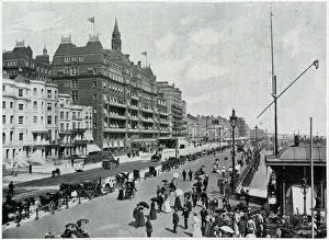 Images Dated 18th September 2017: Brighton on Kings Road 1890s