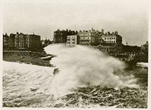 Images Dated 26th May 2017: Brighton / Rough Sea / 1905