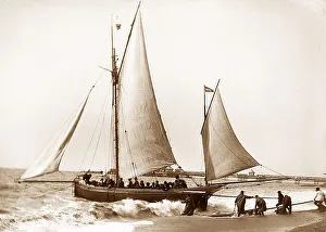 Brighton - Sailing boat