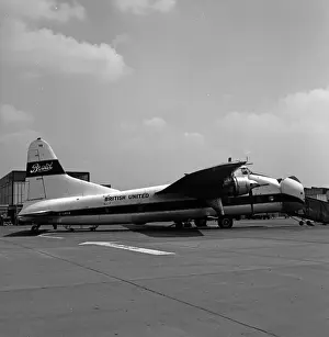 Calais Prints: Bristol 170 Freighter G-ANVR Valiant British United Airway