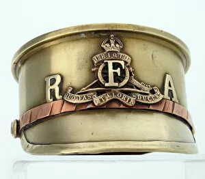 Images Dated 31st January 2013: British 4 5 Howitzer shell case base - Army Service cap