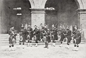 Highlanders Prints: British army in India - pipers 92nd Highlanders 1870