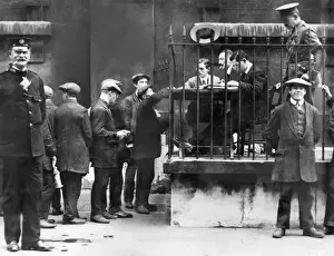 British Army recruits receiving their pay, London, WW1