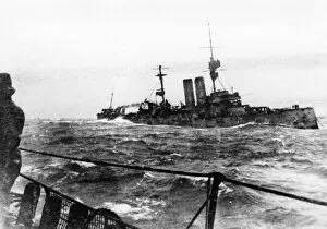 Images Dated 16th September 2011: British battleship HMS King Edward VII sinking, WW1