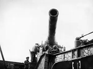 British big gun in action, Western Front, WW1