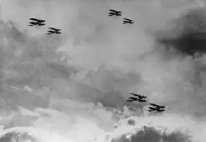 British Bristol F2A fighter biplanes in flight, WW1