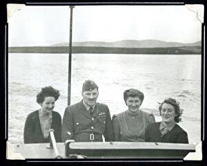 Images Dated 13th July 2016: British forces colleagues at Scapa Flow, WW2