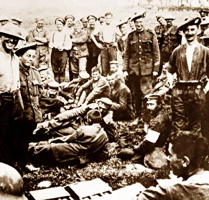 British and German troops together after battle