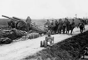 Pounder Prints: British gunners setting up 60-pounder, Western Front, WW1