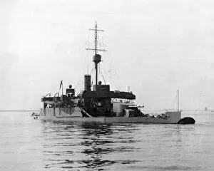 Buoy Collection: British monitor HMS Severn at Sheerness, WW1