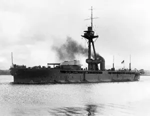 British monitor at sea, WW1