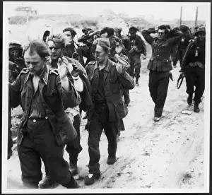British with Prisoners