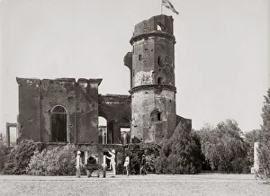 British soldiers firing a cannon, Lucknow, India, c. 1890