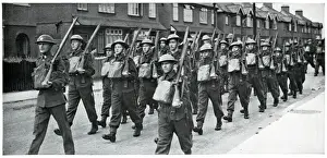 Drill Prints: British soldiers marching in Britain, September 1939
