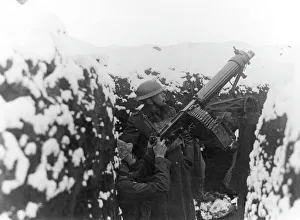 Images Dated 26th August 2011: British soldiers in trench, Oppy-Gavrelle line, France, WW1