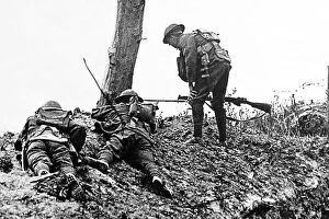 Advancing Collection: British troops advancing at Bernafay Wood - WW1