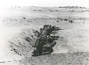 British troops in trench, Brown Ridge, Middle East, WW1