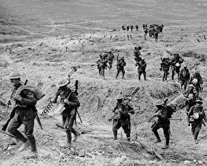 Wiring Gallery: British wiring party on Western Front, WW1