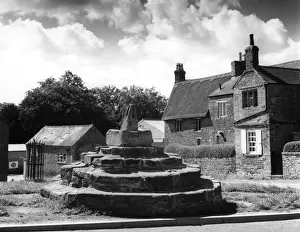 Wayside Prints: Brixworth Cross