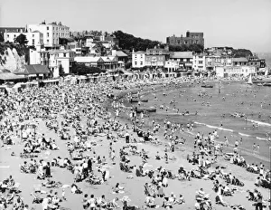 Images Dated 30th July 2015: Broadstairs 1950S