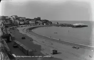 Broadstairs Prints: Broadstairs Bay and Pier