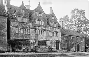 Charm Prints: Broadway Tudor House