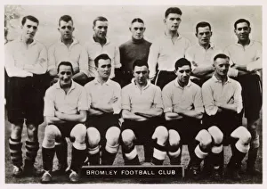Images Dated 27th June 2017: Bromley FC football team 1936