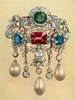 Images Dated 6th September 2016: The brooch of the Romanoffs