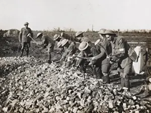 Supervisor Prints: Brtish troops breaking stones, Flanders, WW1