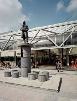 Brunel Prints: Brunel Statue, Havalock Square, Swindon