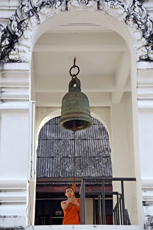 Images Dated 25th November 2012: Buddhist Monk, Wat Chedi Luang temple, Chiang Mai