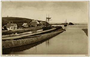 Bude, Cornwall - The Lock and Canal