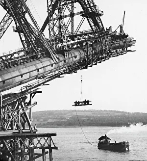 Building of the Forth Railway Bridge Victorian period