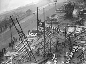 Erected Gallery: Building a wooden Rollercoaster - Ramsgate Seafront