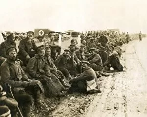 Images Dated 25th November 2011: Bulgarian soldiers captured, Monastir, WW1