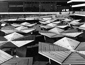 Images Dated 18th March 2011: Bull Ring Market Stalls