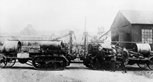 Images Dated 5th September 2011: Bullock Creeping Grip tractors, tank experiment, WW1