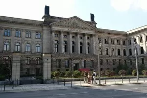 Images Dated 24th August 2007: The Bundesrat building, Berlin, Germany
